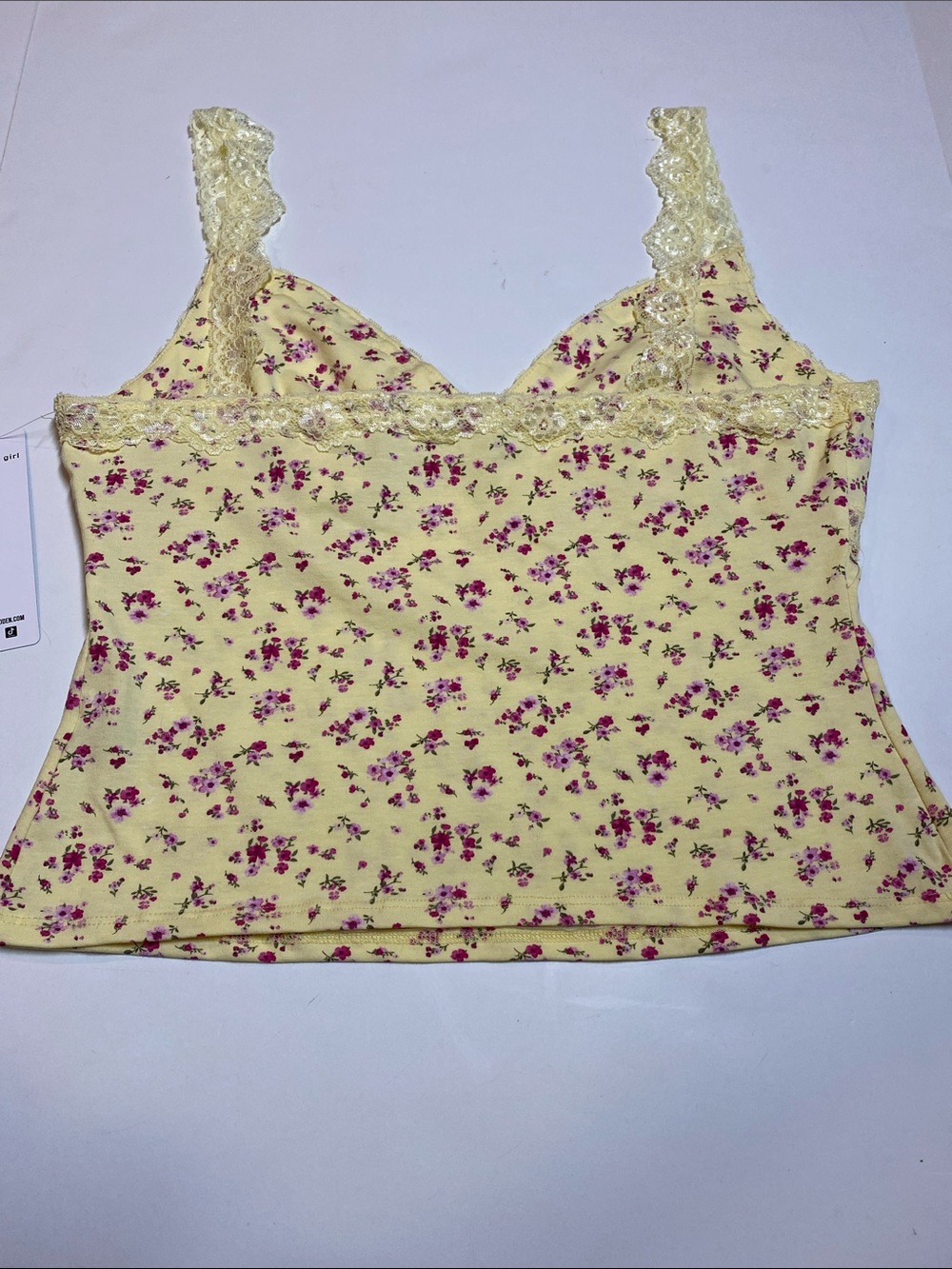 Madden Girl Juniors XLarge Lace Trim Yellow Floral Cami Tank Top New D27e - Picture 3 of 12